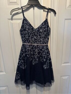 Navy Blue Embellished V-Neck homecoming Dress